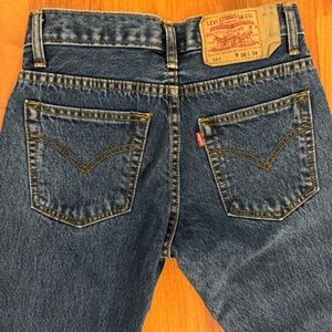 Vintage Levi's 501 Jeans (28 x 34) best fit a size 24!